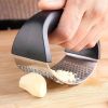 1pc, Stainless Steel Garlic Press, Manual Garlic Mashing Artifact, Kitchen Multi-functional Household Pat Garlic Pressing Garlic Mud Squeeze Garlic To